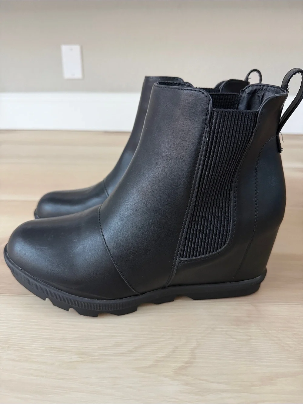 Forever 21 sleek black